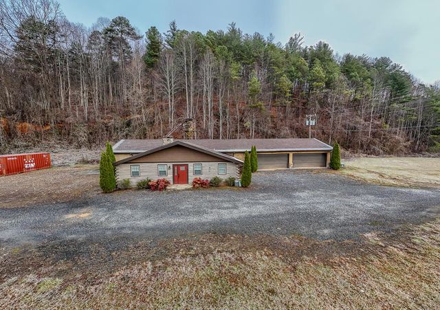 6785 Airport Road, Andrews, NC 28901