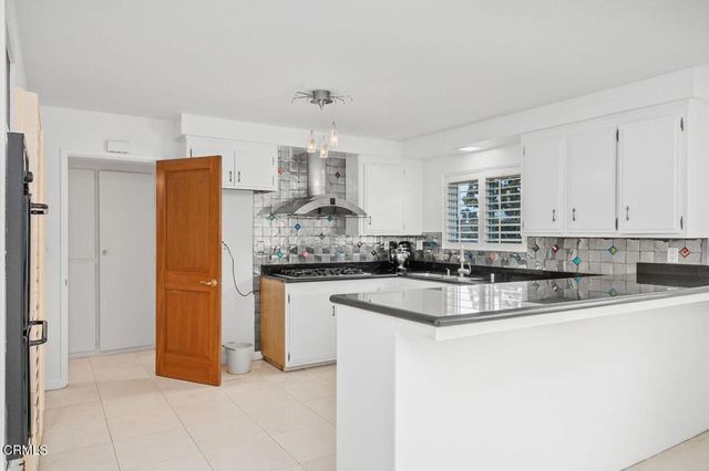 3585 Figueroa Street, Glendale, CA 91206