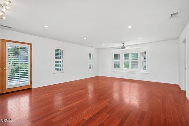 3585 Figueroa Street, Glendale, CA 91206