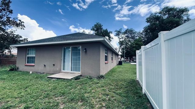 4737 5TH STREET, Zephyrhills, FL 33542
