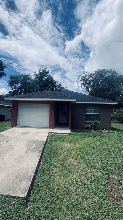 4737 5TH STREET, Zephyrhills, FL 33542