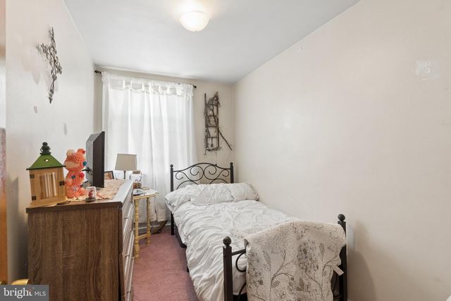 3269 HOLME AVE, Philadelphia, PA 19114