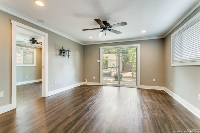 212 CHICHESTER PL, Alamo Heights, TX 78209