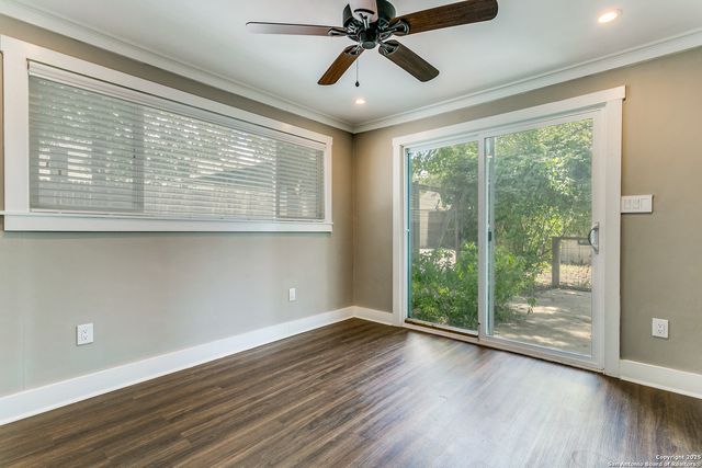 212 CHICHESTER PL, Alamo Heights, TX 78209
