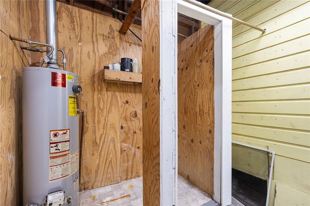 4533 W Nesbitt Dr, Corpus Christi, TX 78415