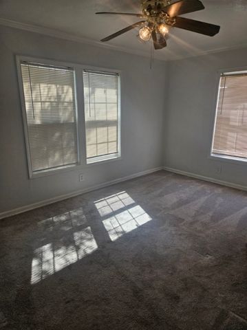 4533 W Nesbitt Dr, Corpus Christi, TX 78415