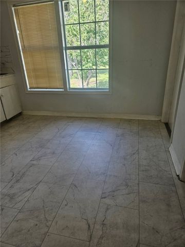 4533 W Nesbitt Dr, Corpus Christi, TX 78415