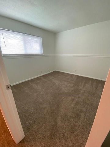 4533 W Nesbitt Dr, Corpus Christi, TX 78415