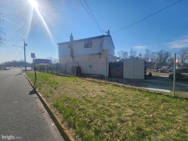 793 ROUTE #13, Bristol, PA 19007