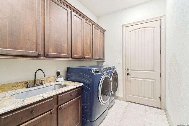 114 Hoskins Trail, Boerne, TX 78006