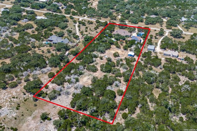 114 Hoskins Trail, Boerne, TX 78006