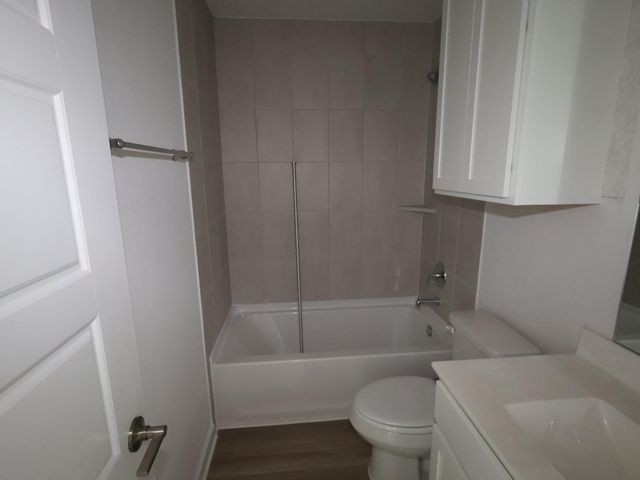 1329 Blue Moon Lane, La Marque, TX 77568