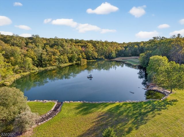 26 Mill Ln, Frankford Twp., NJ 07826