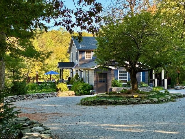 26 Mill Ln, Frankford Twp., NJ 07826