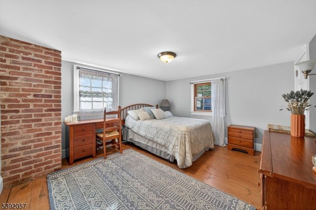 26 Mill Ln, Frankford Twp., NJ 07826