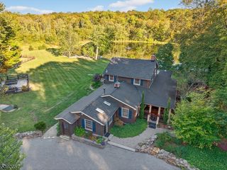 26 Mill Ln, Frankford Twp., NJ 07826