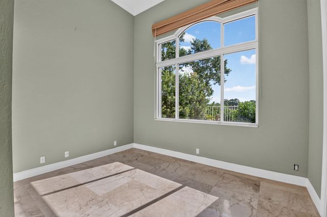 16040 Bristol Isle Way, Delray Beach, FL 33446