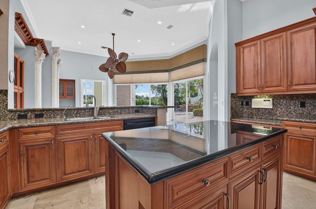 16040 Bristol Isle Way, Delray Beach, FL 33446