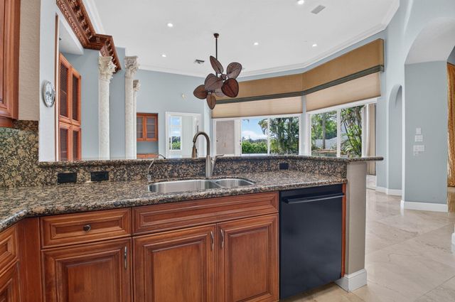 16040 Bristol Isle Way, Delray Beach, FL 33446