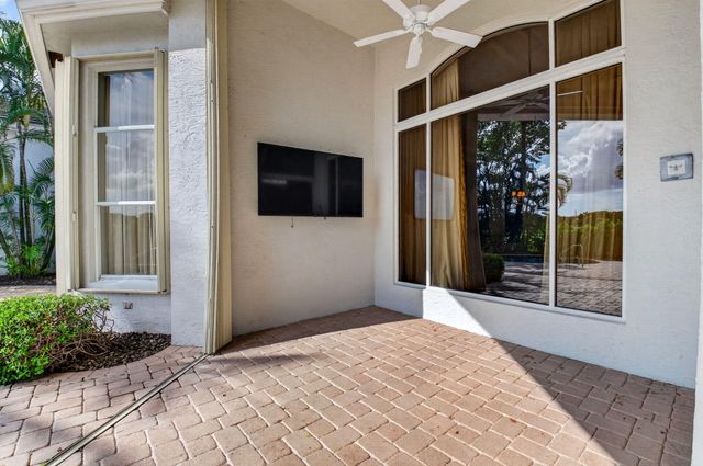 16040 Bristol Isle Way, Delray Beach, FL 33446