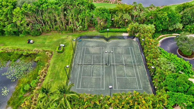 16040 Bristol Isle Way, Delray Beach, FL 33446