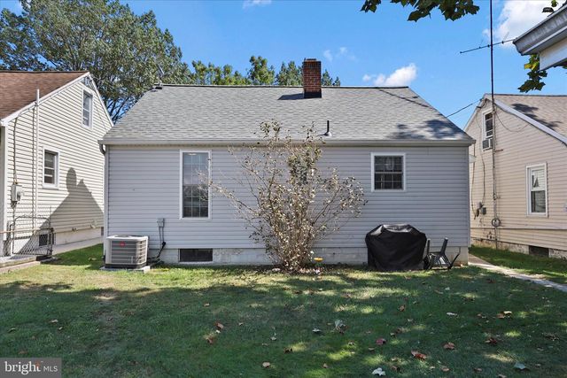 125 JOHN ST, Hanover, PA 17331