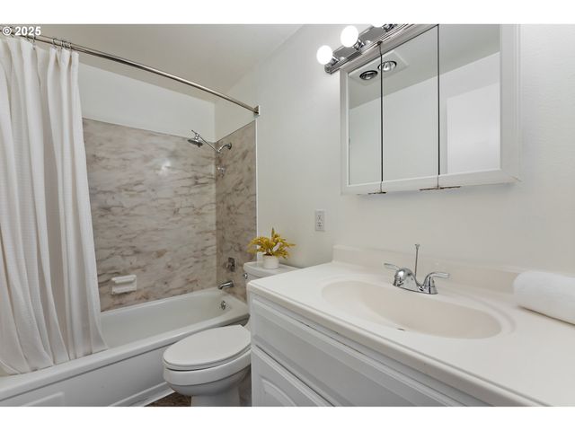 3712 Se 31ST Ave, Portland, OR 97202