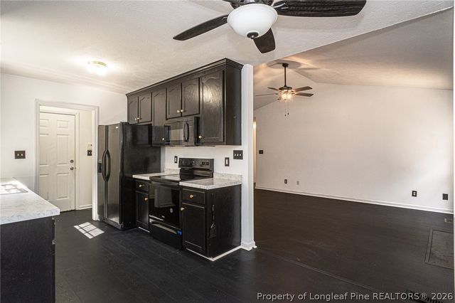 2912 Iveystone Court, Fayetteville, NC 28301