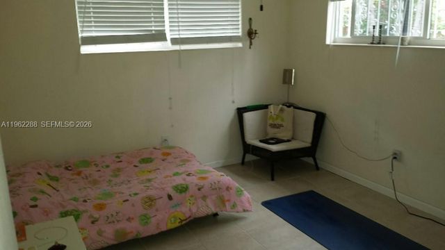 49 NE 44th St, Miami, FL 33137