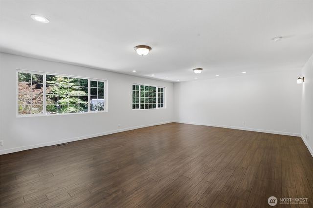 7524 Maltby Road, Woodinville, WA 98072