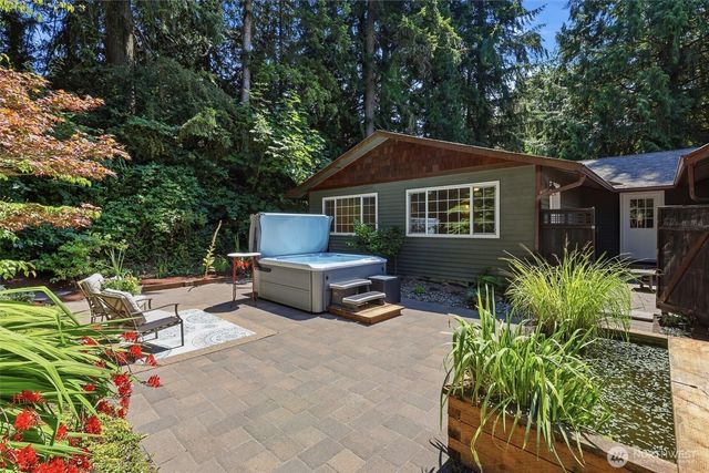7524 Maltby Road, Woodinville, WA 98072