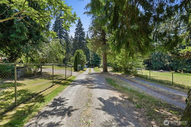 7524 Maltby Road, Woodinville, WA 98072