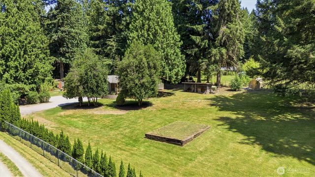 7524 Maltby Road, Woodinville, WA 98072