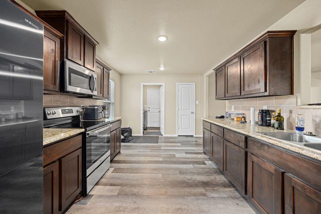 3205 Goblin DR, Killeen, TX 76549