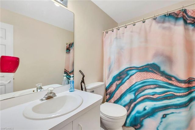 885 47th AVE NE, Naples, FL 34120