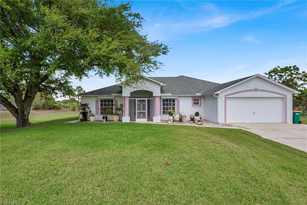 885 47th AVE NE, Naples, FL 34120