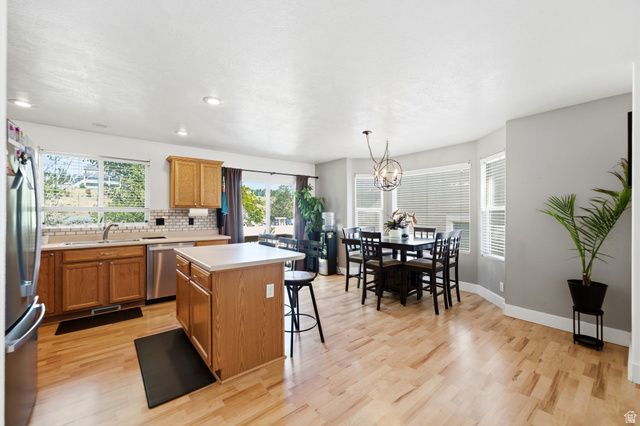 10904 S POPLAR BROOK PL, South Jordan, UT 84095