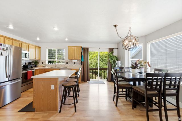 10904 S POPLAR BROOK PL, South Jordan, UT 84095