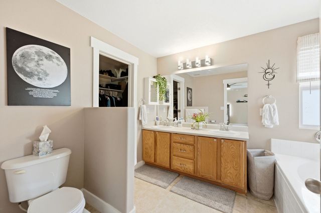 10904 S POPLAR BROOK PL, South Jordan, UT 84095