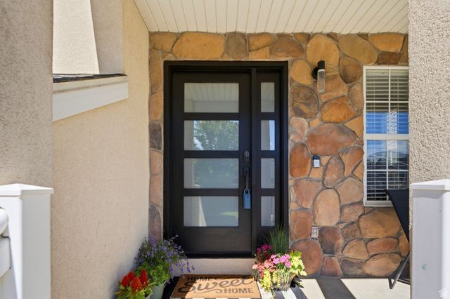 10904 S POPLAR BROOK PL, South Jordan, UT 84095