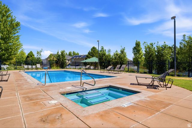 10904 S POPLAR BROOK PL, South Jordan, UT 84095