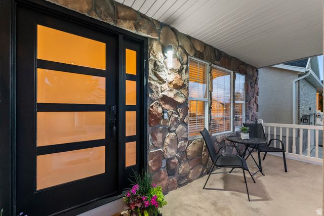 10904 S POPLAR BROOK PL, South Jordan, UT 84095
