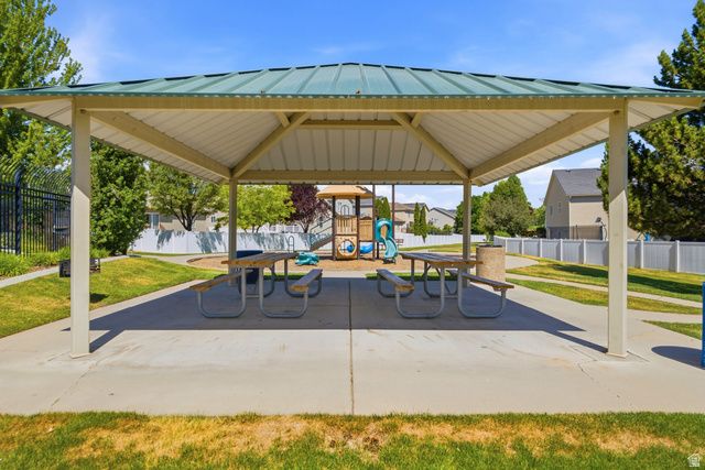 10904 S POPLAR BROOK PL, South Jordan, UT 84095