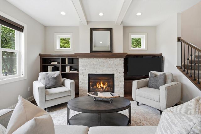 7495 Laurel Point, Golden Valley, MN 55426