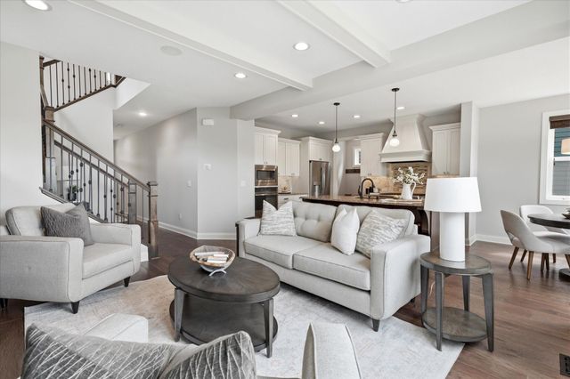 7495 Laurel Point, Golden Valley, MN 55426