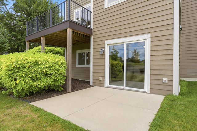 7495 Laurel Point, Golden Valley, MN 55426
