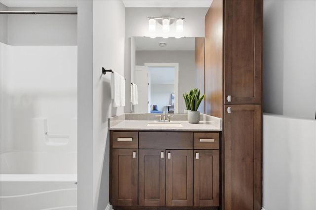 7495 Laurel Point, Golden Valley, MN 55426