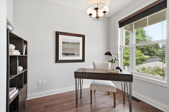 7495 Laurel Point, Golden Valley, MN 55426