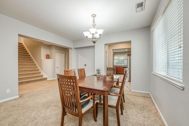 644 Serena Avenue, Clovis, CA 93619