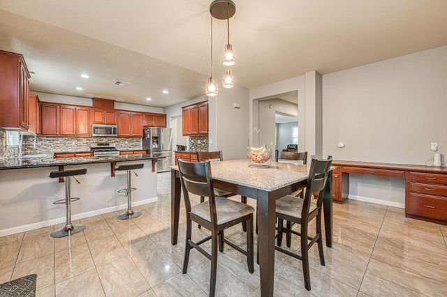 644 Serena Avenue, Clovis, CA 93619